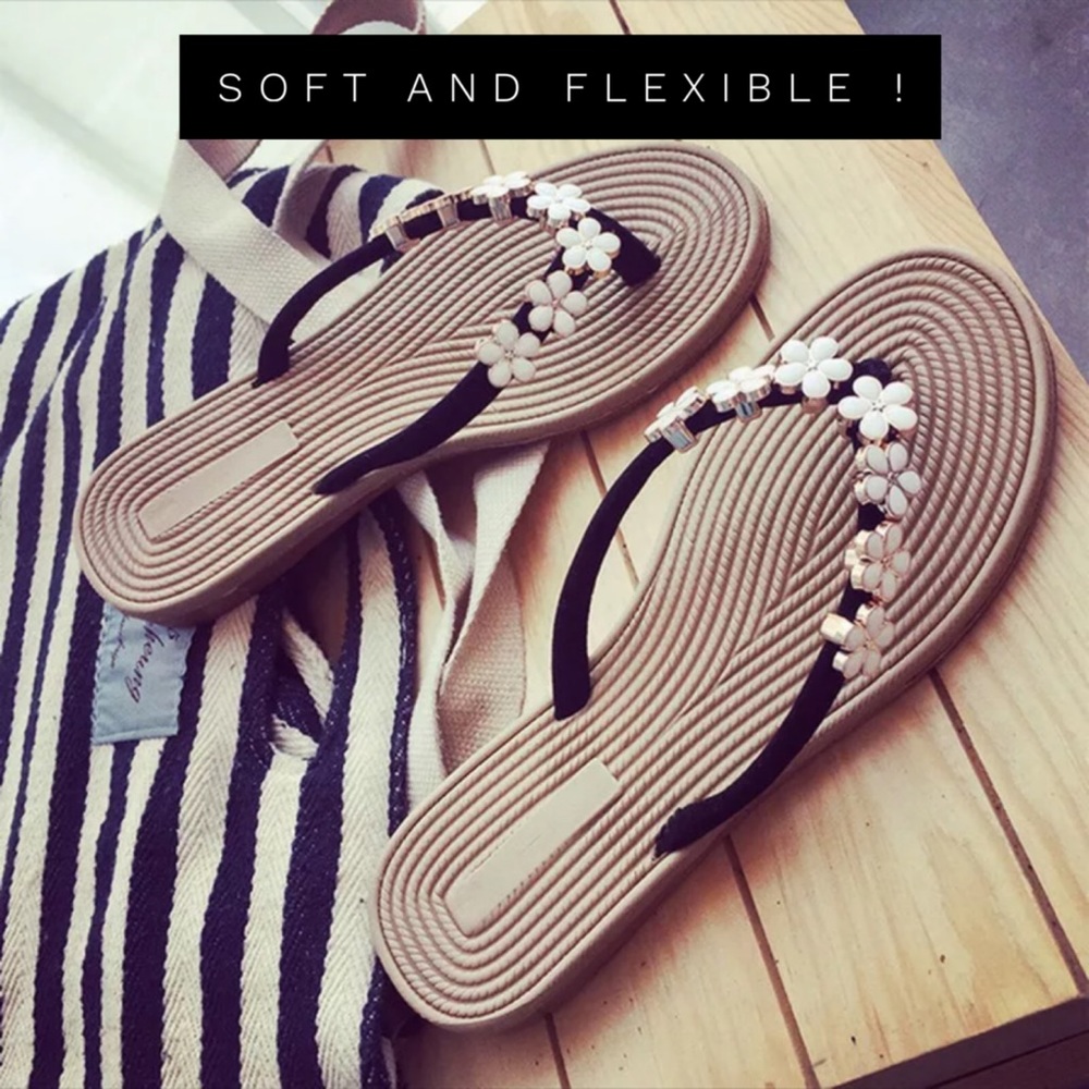Quality made flip-flops/sandals Beautiful flowers - Picture 5 of 5